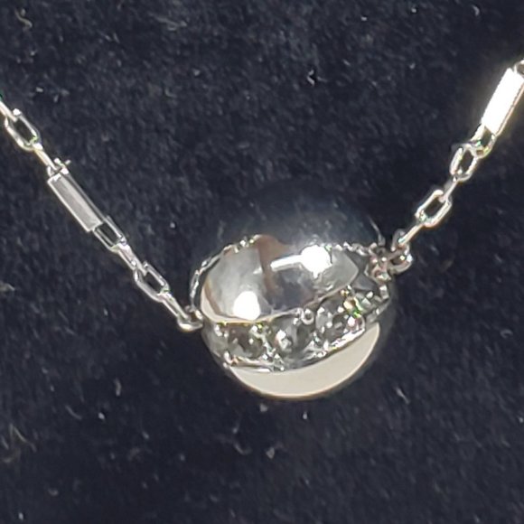 NWT Coldwater Creek 48 Inches Silver tone Vega beads with Crystal Necklace - Picture 5 of 10